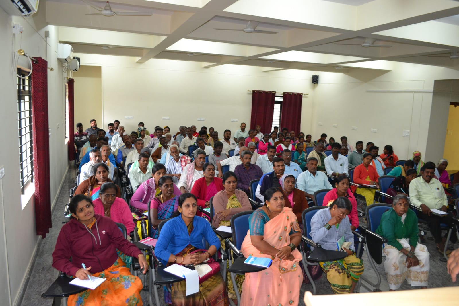 Dr. Boraiah B conducting farmer training sessions in the field